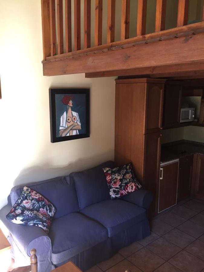 Apartamentos Turisticos San Juan De La Pena Santa Cruz de la Serós Esterno foto